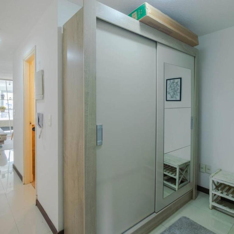 Luminoso y confortable a pasos del Parque Rodo - Apartamento - 13
