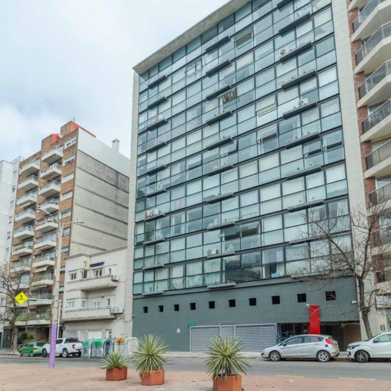 Luminoso y confortable a pasos del Parque Rodo - Apartamento - 20
