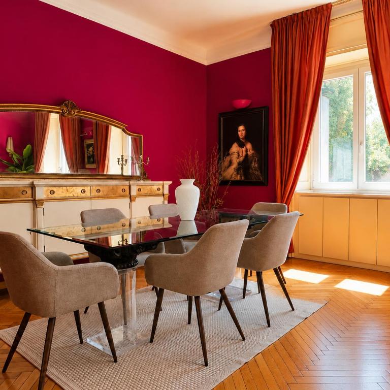 ComeCasa Duomo Elegant Retreat - Two-Bedroom Apartment with Balcony - 7