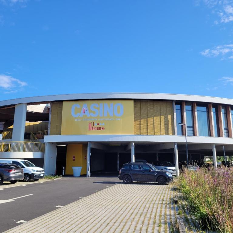 200m de la mer Piscine WIFI T3 38 m2 6 pers 2 chambres Ascenseur - Appartement 2 Chambres - 48