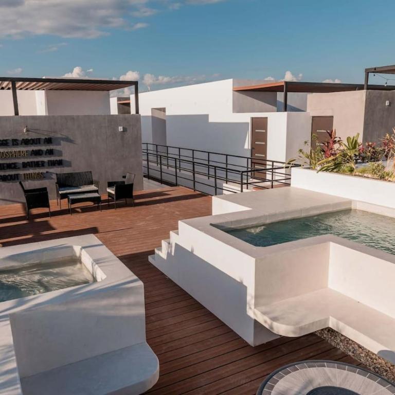 Apt with Private Plunge Pool and Rooftop - Appartement - 31