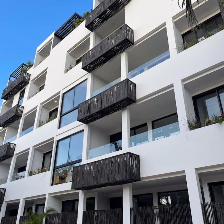 Apt with Private Plunge Pool and Rooftop - Appartement - 34