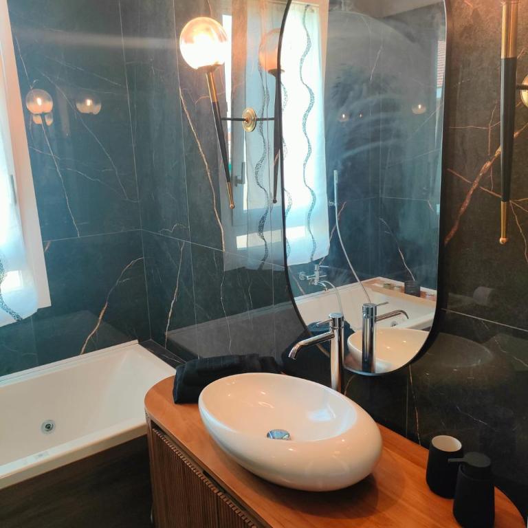 Casa Simone - Comfort and relaxation a stone's throw from the Inalpi Arena - Two-Bedroom Apartment - 12