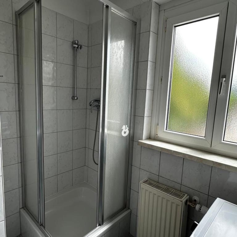Monteurwohnung - Charmante und praktische Wohnung - Apartment mit 3 Schlafzimmern - 13