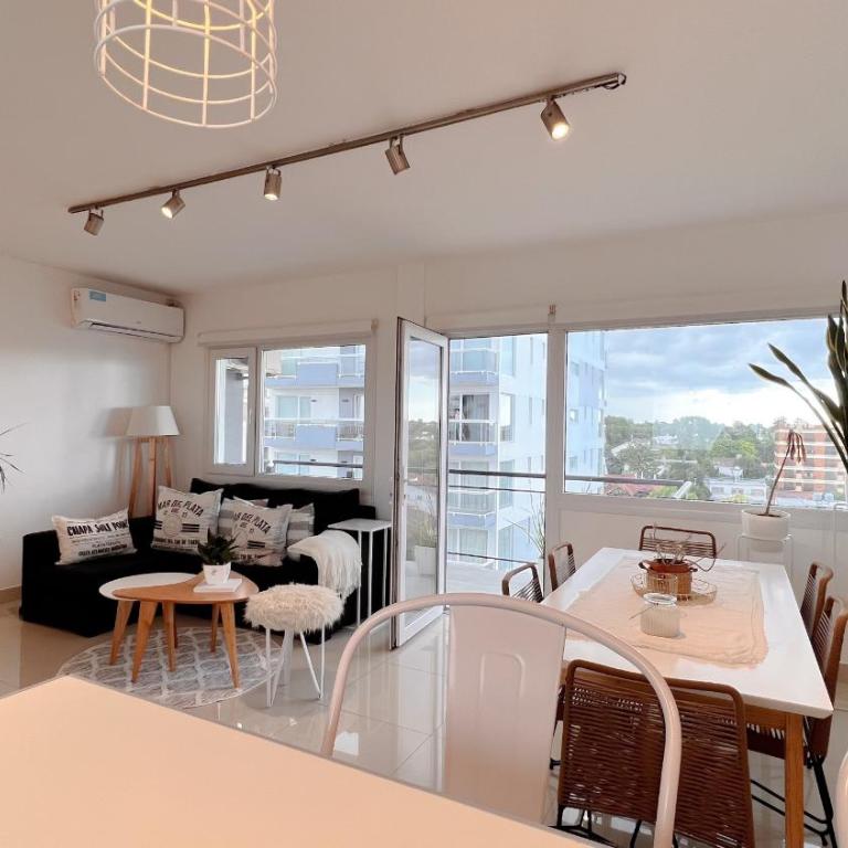 Depto Angel - Vista al Mar Punta Mogotes Para 4 personas Con cochera - Hola Sur - Two-Room Apartment - 1