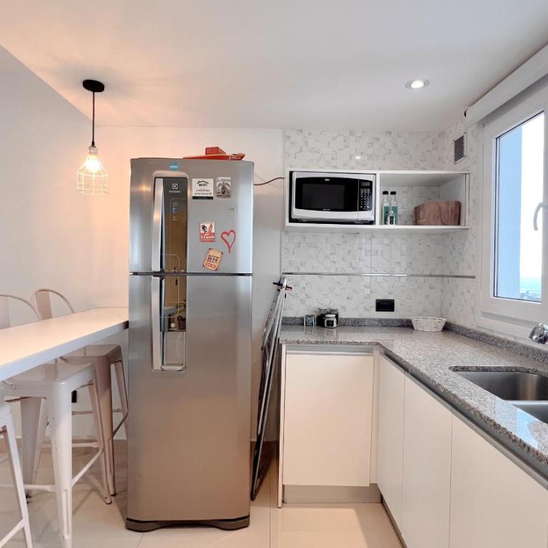 Depto Angel - Vista al Mar Punta Mogotes Para 4 personas Con cochera - Hola Sur - Two-Room Apartment - 14