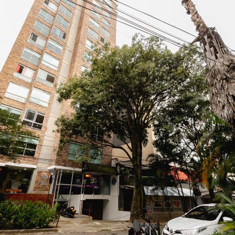 Stylish Loft in Laureles-Gorgeous views - One-Bedroom Apartment - 9