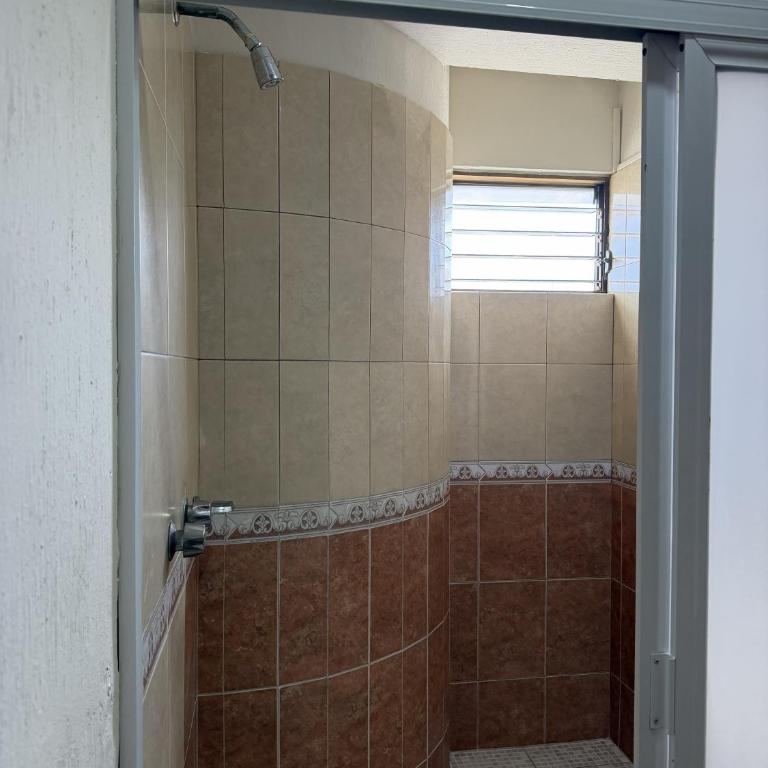 Hotel NV - Chambre Double Standard avec 2 Lits Doubles - 20