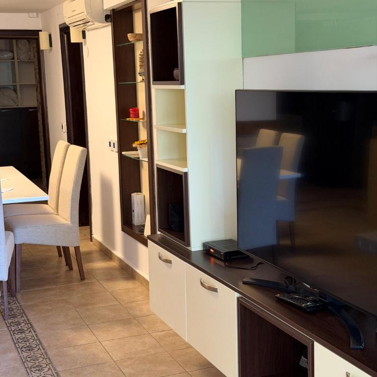 Vila Srna - Villa mit 3 Schlafzimmern - 2