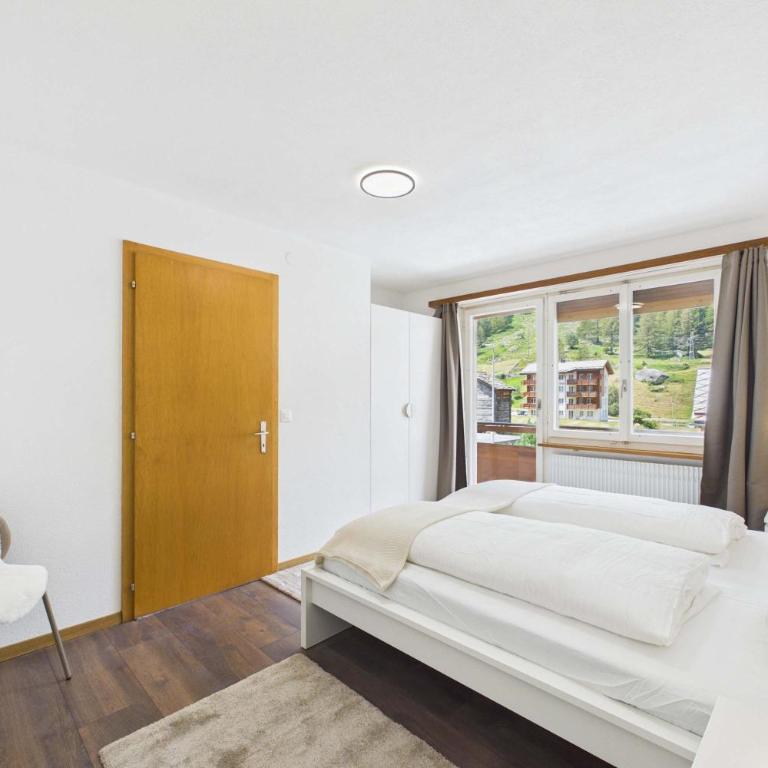 Alpine Family Retreat near SaasFee - Apartment - 3