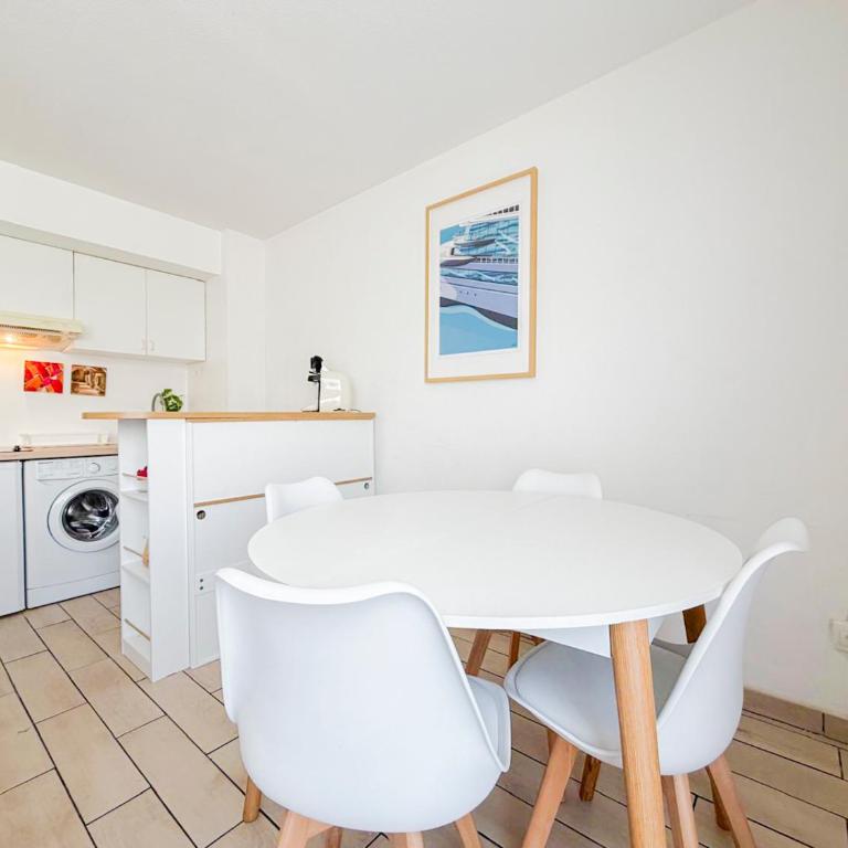 Coeur de Nice - Wifi, AC, Balcony - One-Bedroom Apartment - 12