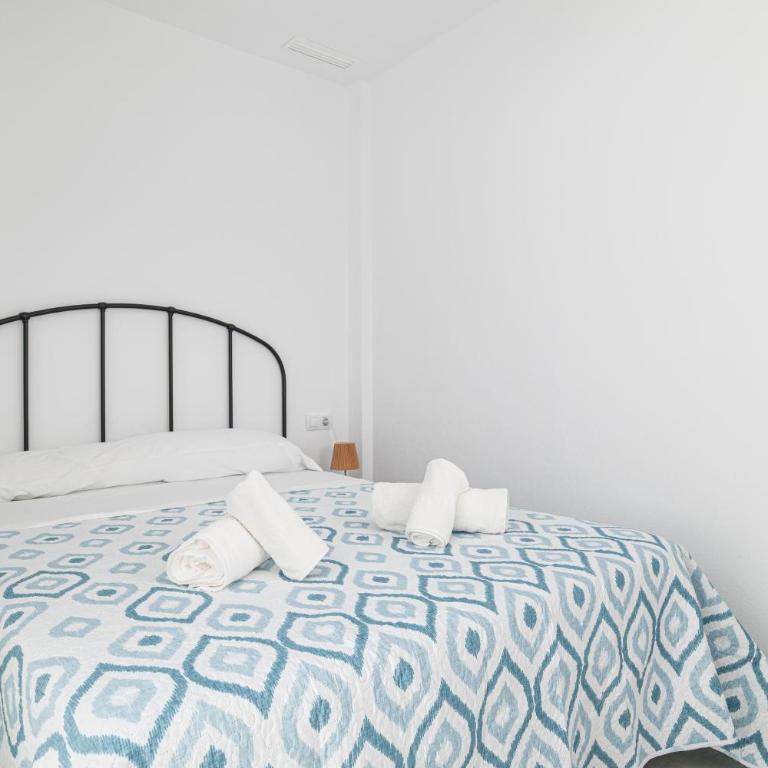 Apartamento a 10 min de la playa y azotea con vistas a conil - Apartment mit 2 Schlafzimmern - 7