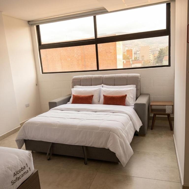 Laureles Premium Loft con Jacuzzi Privado - One-Bedroom Apartment - 72
