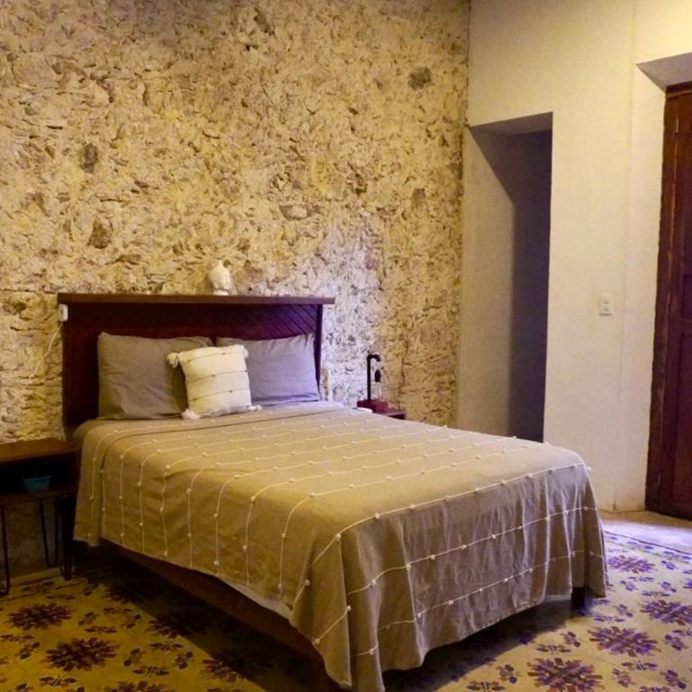 Sesenta1 - Double Room with Private Bathroom - 3