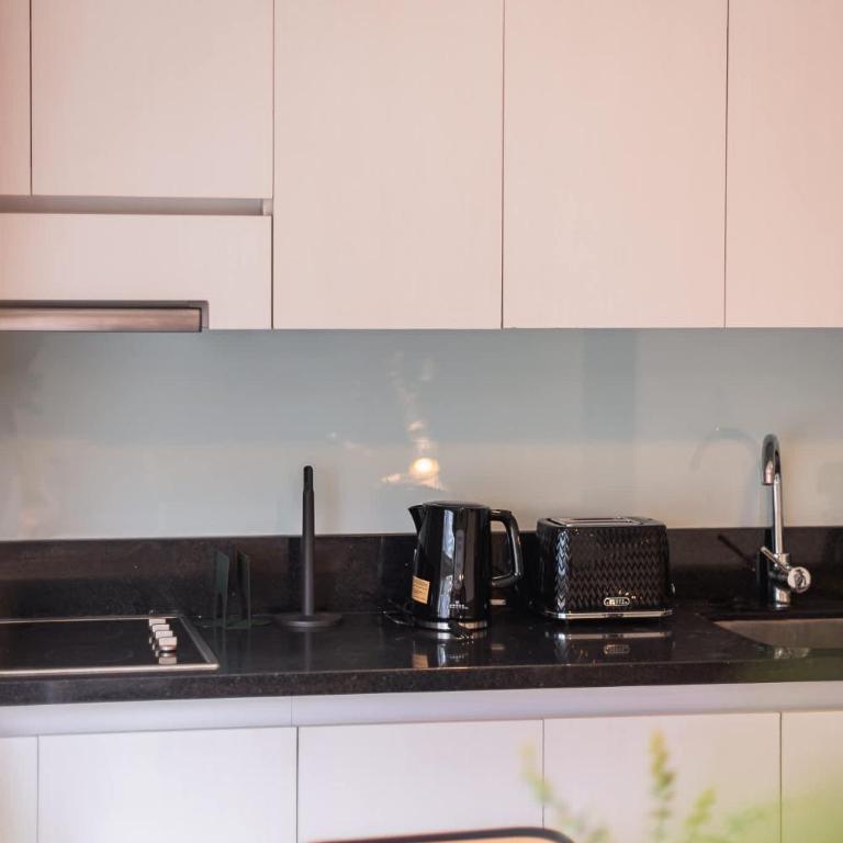Descubre el Encanto de Las Condes en este Studio - Studio - 4