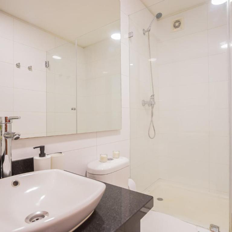 Descubre el Encanto de Las Condes en este Studio - Studio - 23