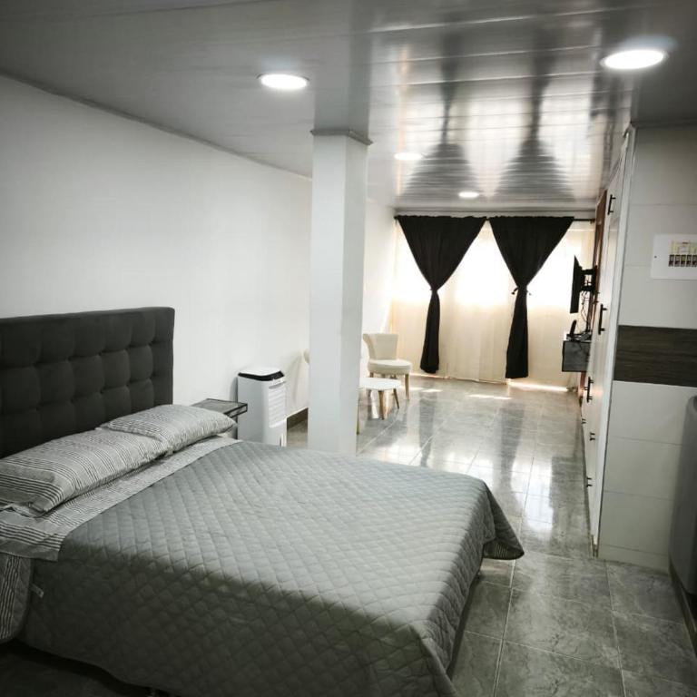 Apartaestudio en Cali - One-Bedroom Apartment - 1