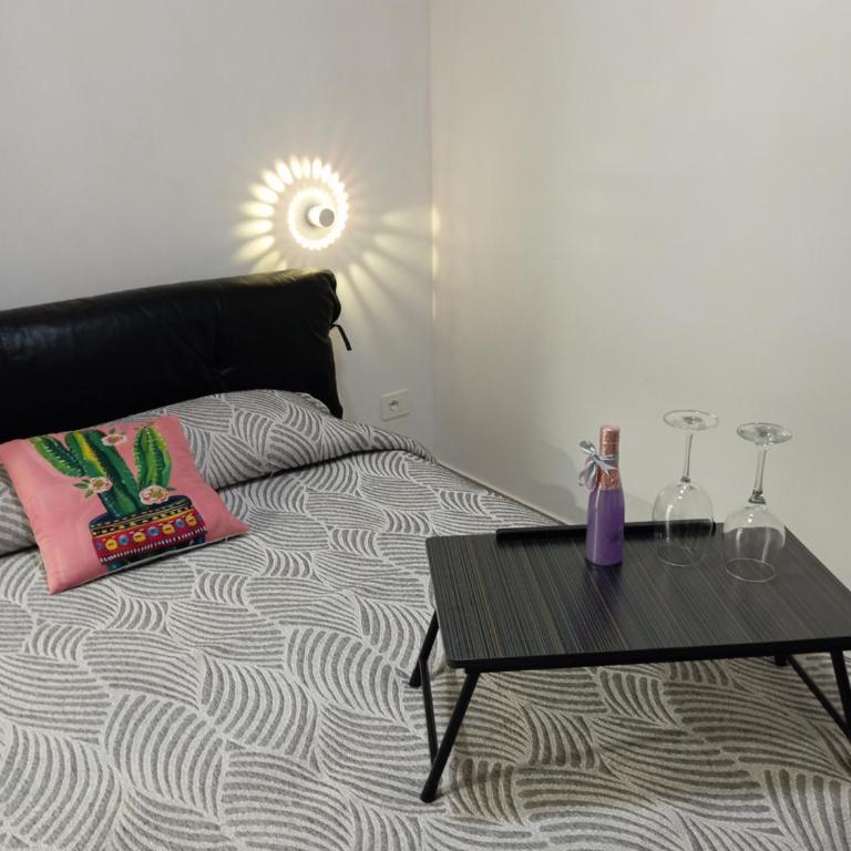 Villa Maldera-case vacanza-loft- loft queen specchio - Habitación Deluxe - 1 cama grande - 24