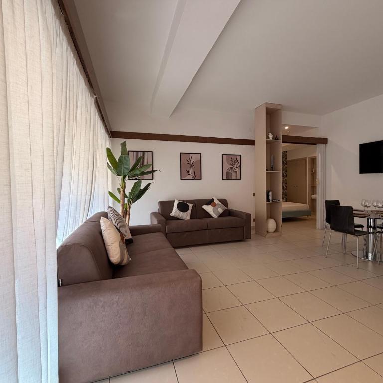 MT Luxury - Monolocale Familiare - 4