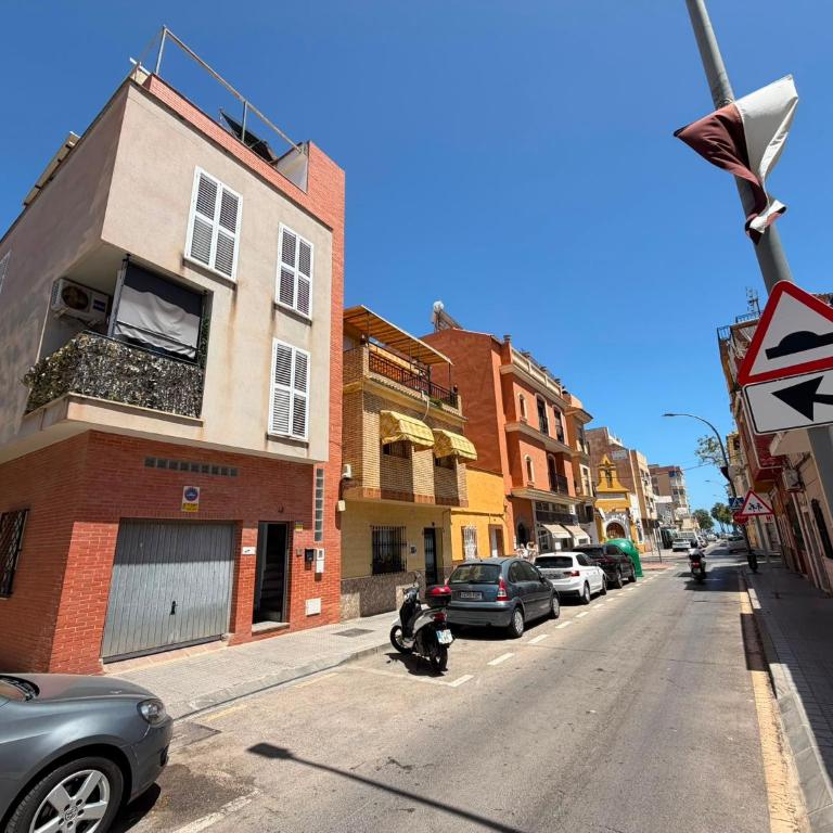 Casa Adosada con Terraza, Solárium y Vistas al Mar - Casa de 2 dormitorios - 2