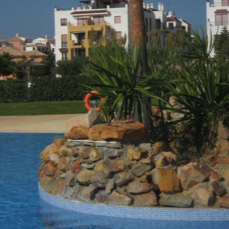 FRONTAL 3D EN 1ª LINEA de PLAYA ZAHARA - Apartamento con 3 dormitorios - Frente al océano - 63