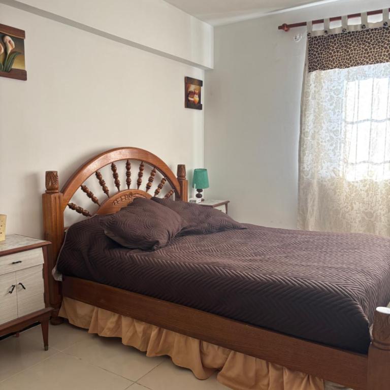 Amplio departamento en ciudad de Mendoza - Three-Bedroom Apartment - 5