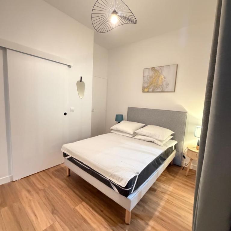 11 rue ROUGUIERE - Appartement 2 Pièces - 2
