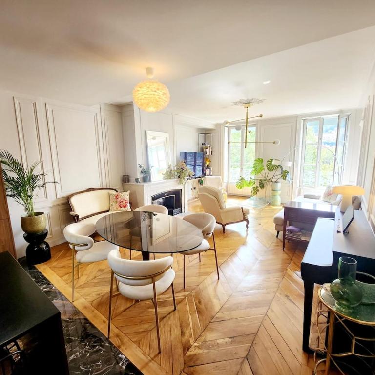 Beautiful apartment on banks of Saône - One-Bedroom Apartment - 11