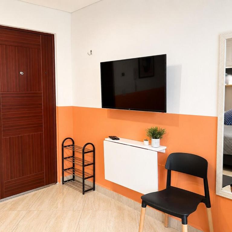 Modern loft, excellent Wi-Fi and good location - One-Bedroom Apartment - 3