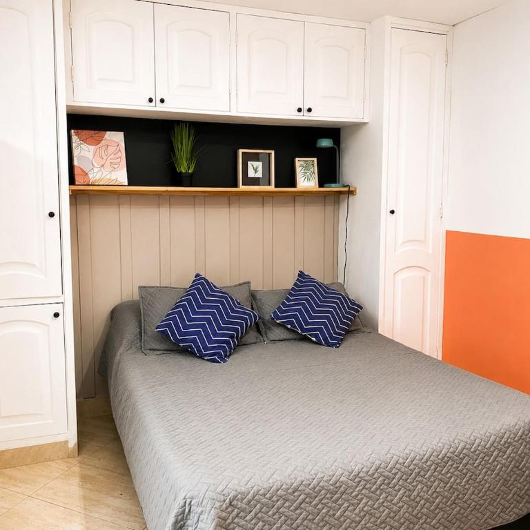 Modern loft, excellent Wi-Fi and good location - One-Bedroom Apartment - 2