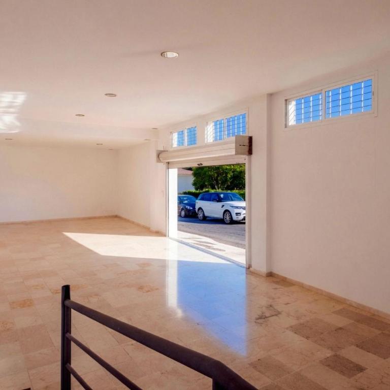 Exclusive Malaga Villa with Sea Views and Rooftop Terrace - Villa Deluxe - 15