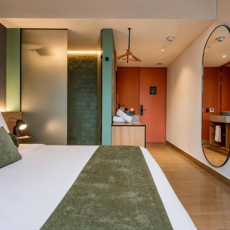 Hunters Hotel Medellin - Superior Double Room - 3