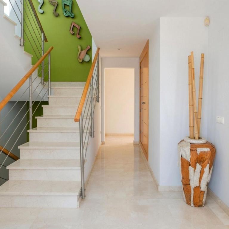 Exclusive Malaga Villa with Sea Views and Rooftop Terrace - Villa Deluxe - 16