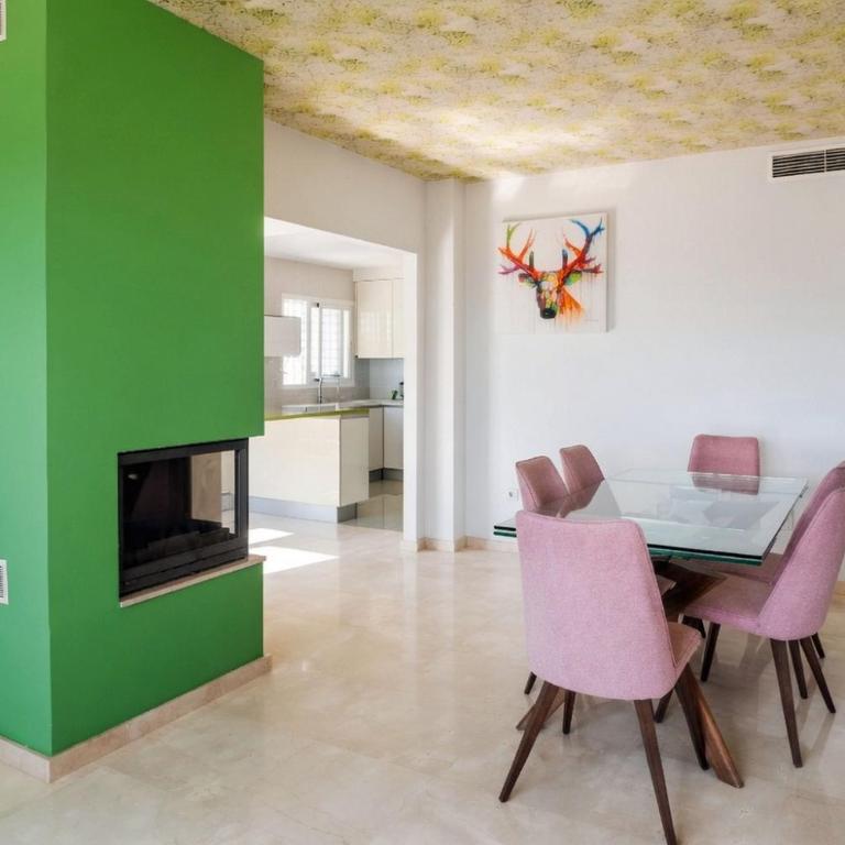 Exclusive Malaga Villa with Sea Views and Rooftop Terrace - Villa Deluxe - 17