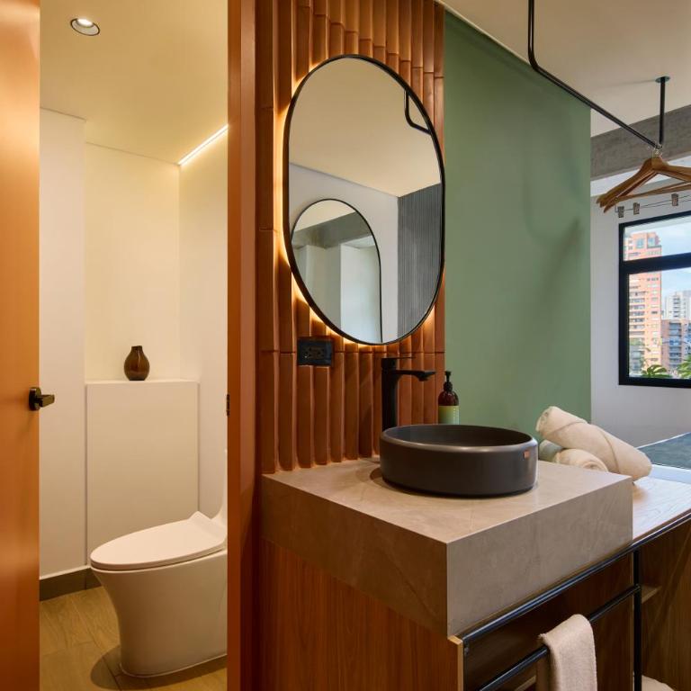 Hunters Hotel Medellin - Superior Double Room - 2