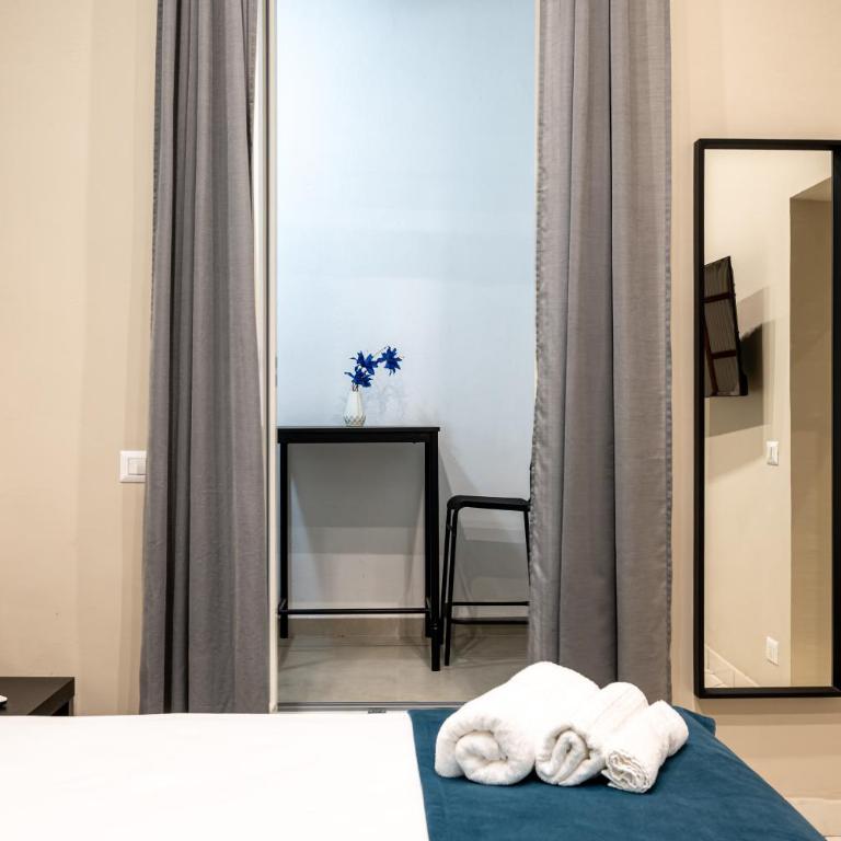 La Cattedrale Grand Apartments Naples Cathedral Historic Center - Appartamento Standard con 2 Camere da Letto - 28