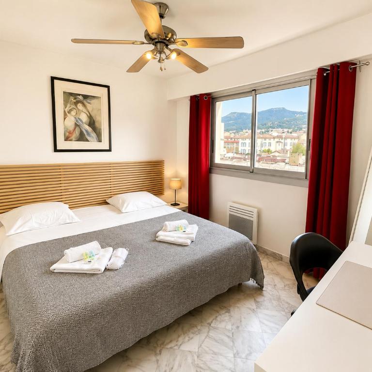 Le Belvédère Saint-Roch - Chambre Double - Vue sur Montagne - 1
