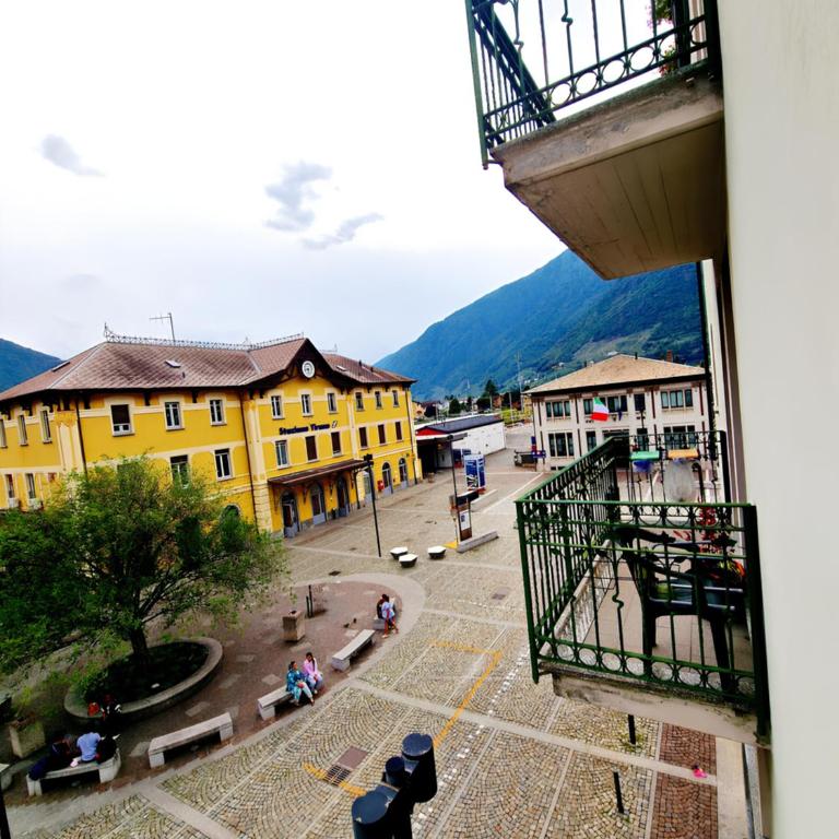 Bernina Next Stop - 30 Steps trains stations - Central Tirano - Maison 1 Chambre - 22