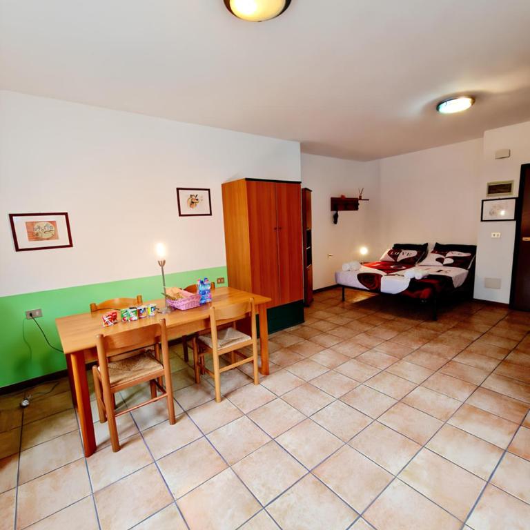 Bernina Next Stop - 30 Steps trains stations - Central Tirano - Maison 1 Chambre - 19