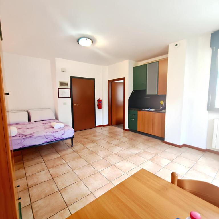 Bernina Next Stop - 30 Steps trains stations - Central Tirano - Maison 1 Chambre - 7