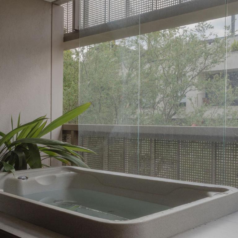 Wake Living - Apartment with Balcony - 3