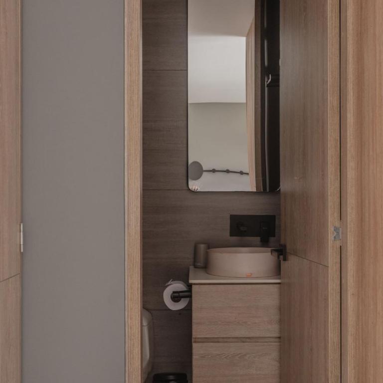 Wake Living - One-Bedroom Apartment - 17
