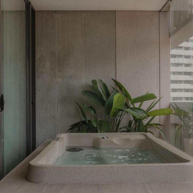 Wake Living - One-Bedroom Apartment - 6