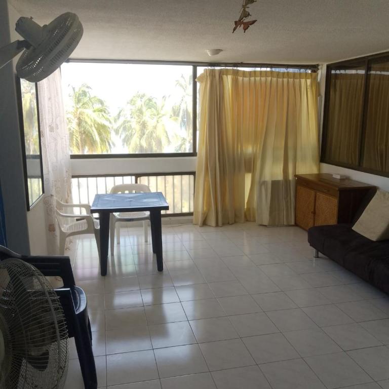 barato en frente de mar - Two-Bedroom Apartment - 10