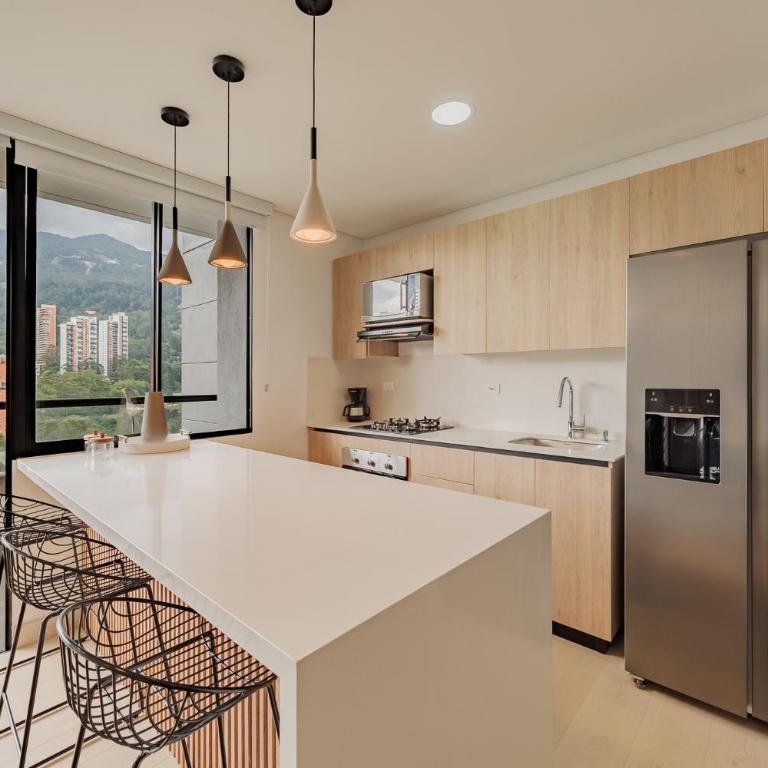 Grand by iHost - Penthouse Apartment - 2