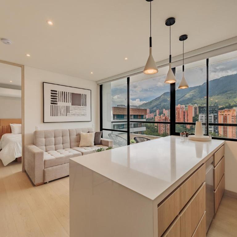 Grand by iHost - Penthouse Apartment - 1