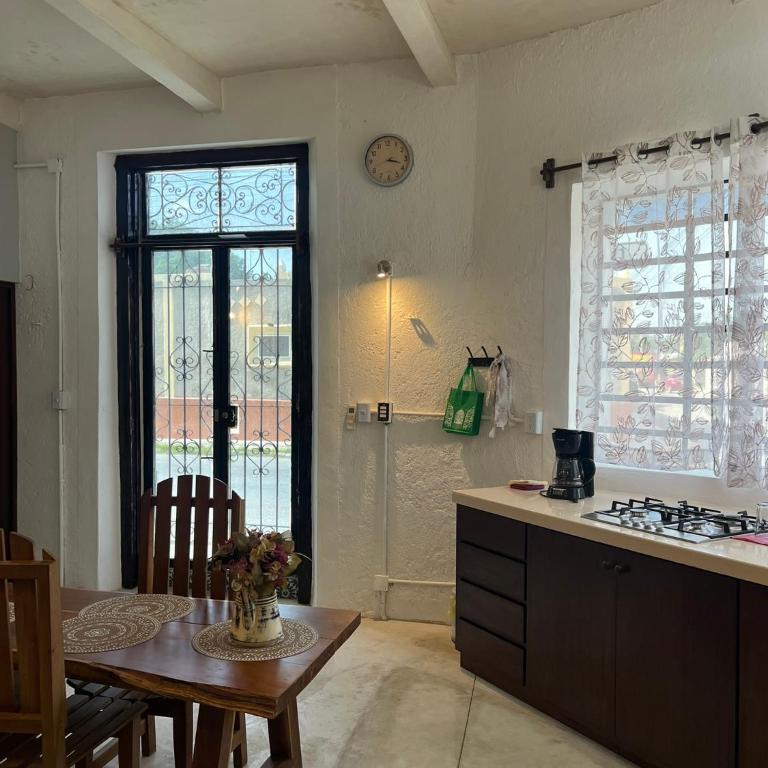 Casa Azul en Centro de Mérida - Two-Bedroom Standard Apartment - 24