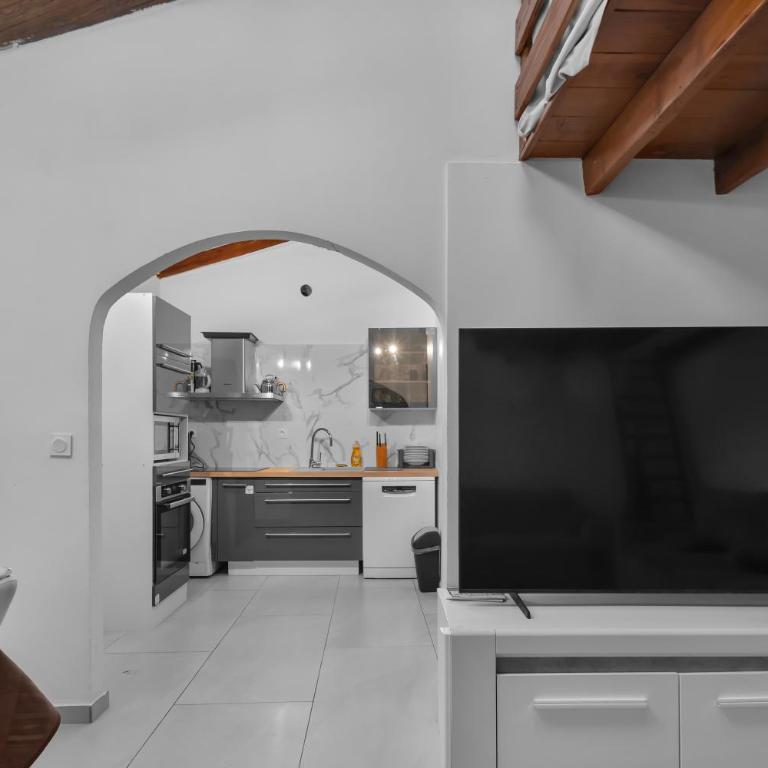 Appartement au centre de cannes en face du port - Climatisé - Appartement 2 Chambres - 3