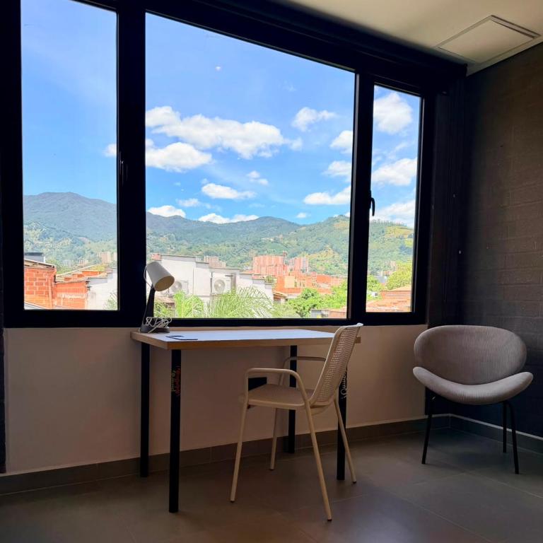Once Suites - Suite with City View - 4