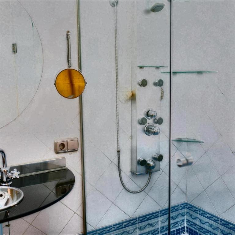 Casa Rural "El Olivo de Córdoba" con jacuzzi y parking privado - Maison de Vacances 4 Chambres - 4